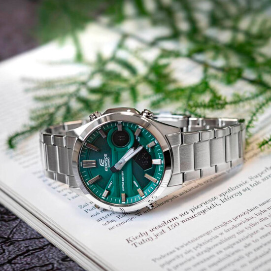 Reloj CASIO EDIFICE EFVC120D-3ADF en Acero Plata Esfera 45mm 0