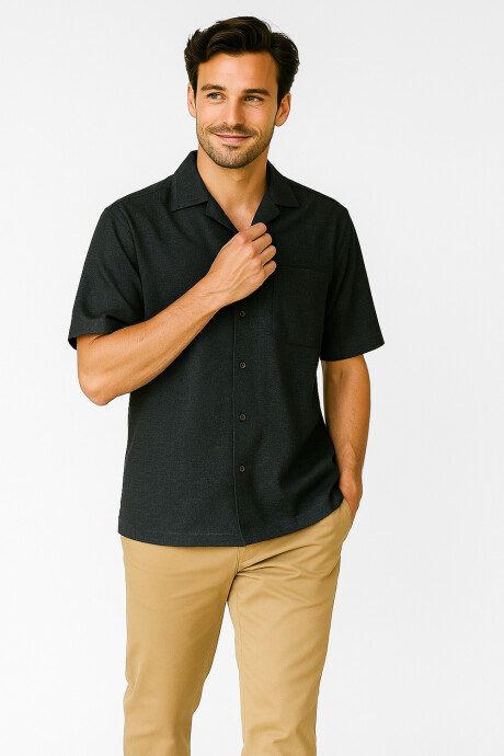 Camisa Tiki Negro
