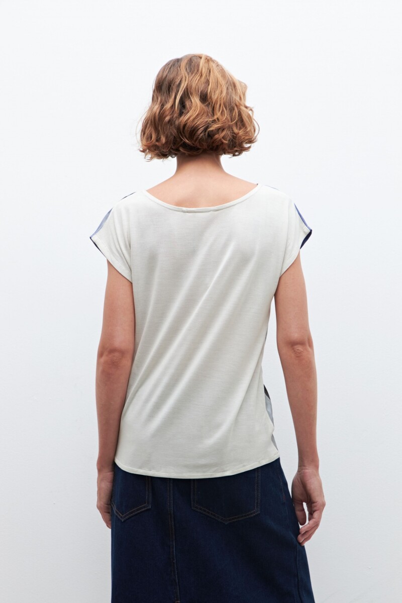 Blusa frente estampado abstracto multicolor