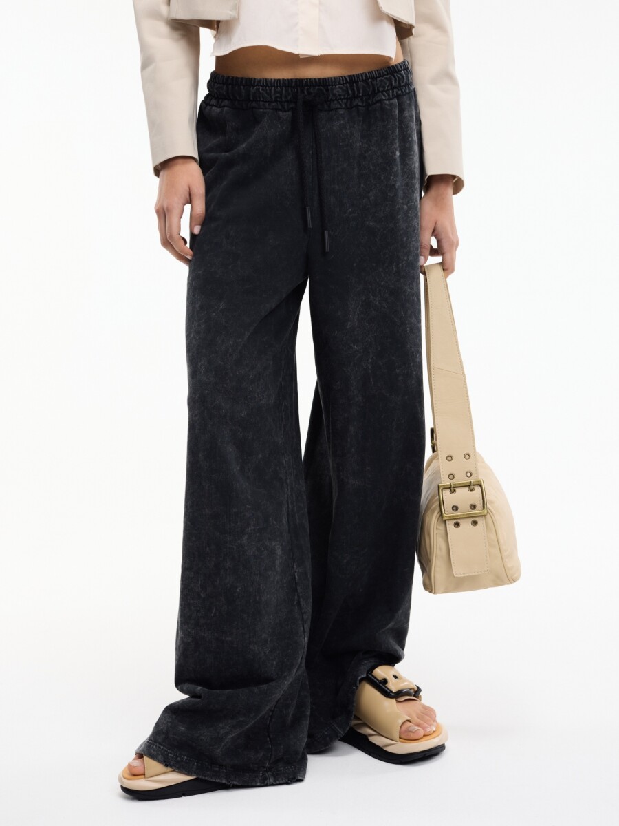 PANTALÓN 