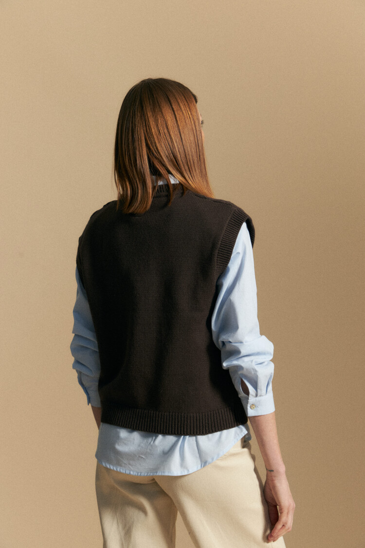 CHALECO LIVENSA Chocolate