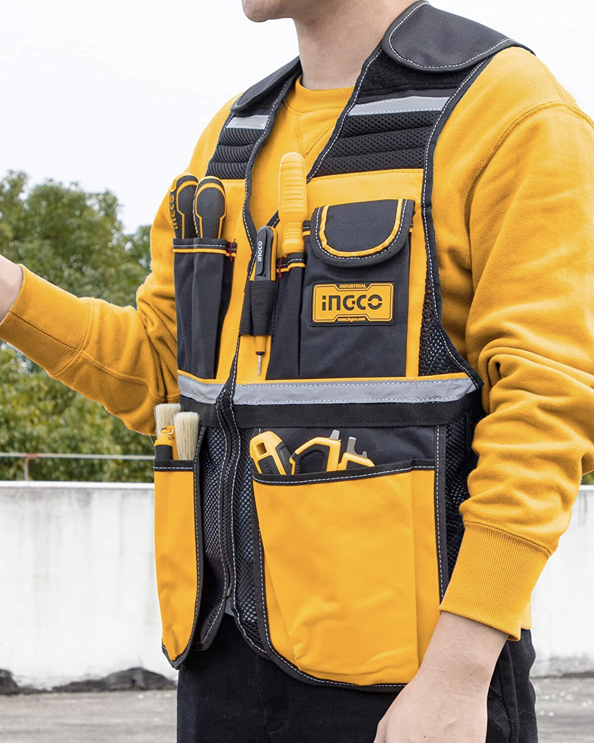 Cinturón ajustable doble Ingco porta herramientas 14 bolsillos —  Electroventas