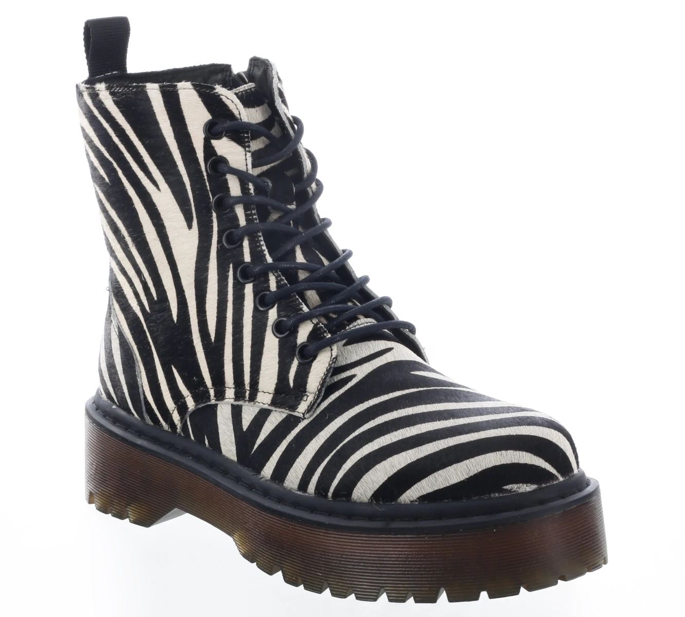 Bota FLOYD acordonada con plataforma MissCarol - Cebra 