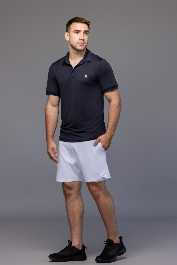 Remera masculina de microfibra con Cuello. Gris.