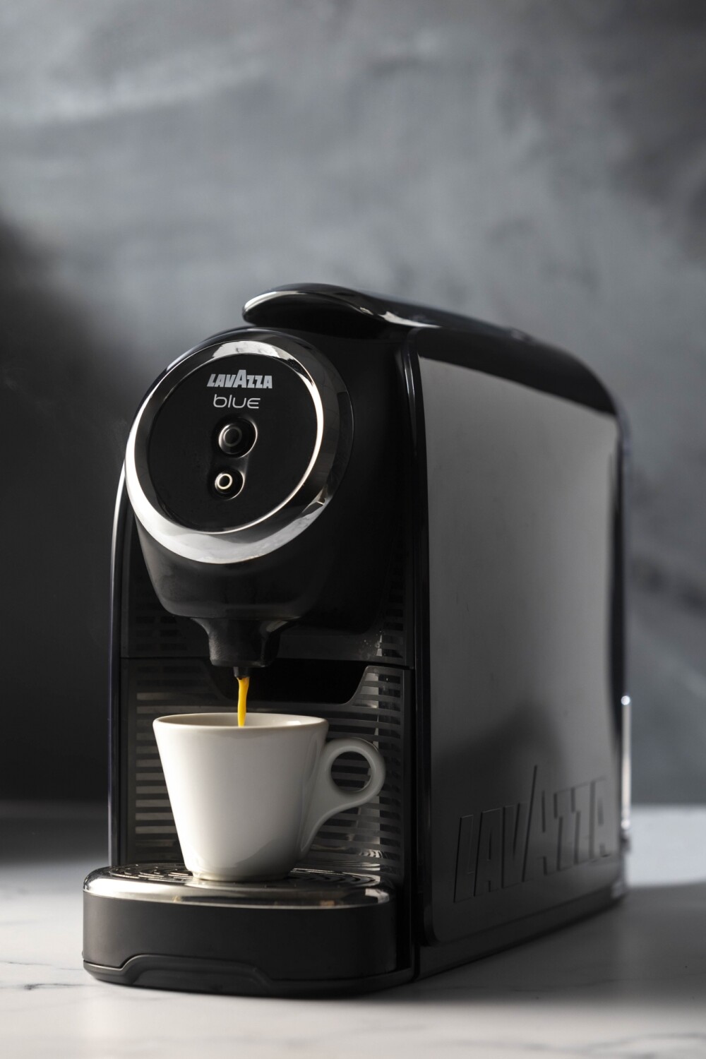 Classy Mini LB 300 - PROMO 1: cafetera + 100 Capsulas. — Cafe Max