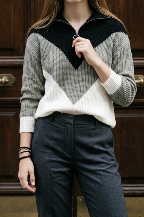 Sweater Loreane Sweater Loreane