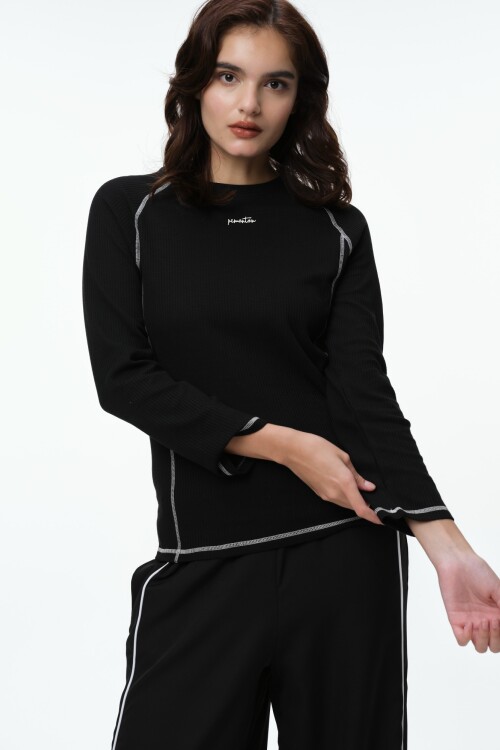 Remera Peggy Negro