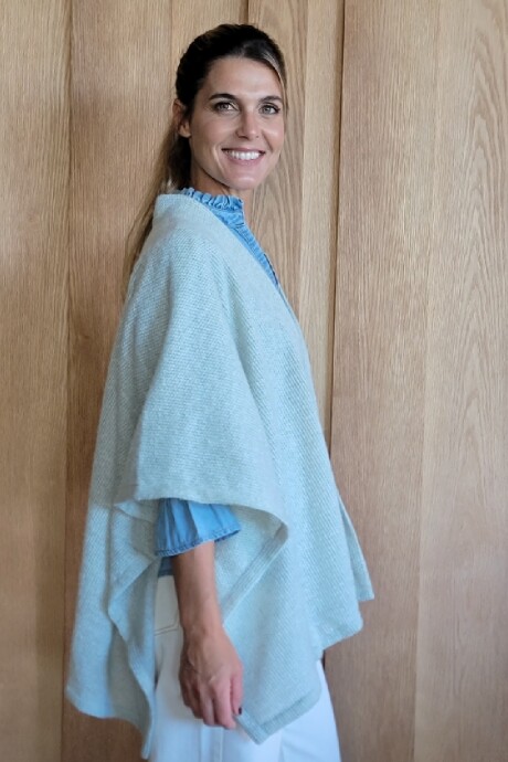 Ruana Cerdeña Verde Malva