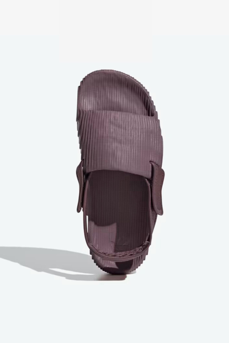 ADILETTE 22 XLG W Violeta