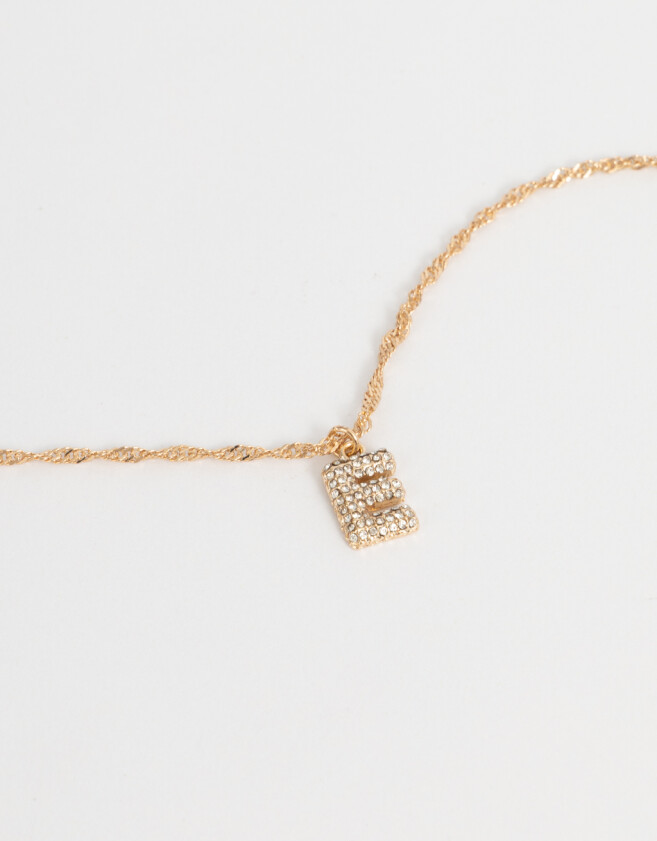 Cadena Corta con Dije De inicial Cadena Corta Con Dije De Inicial - Dorado