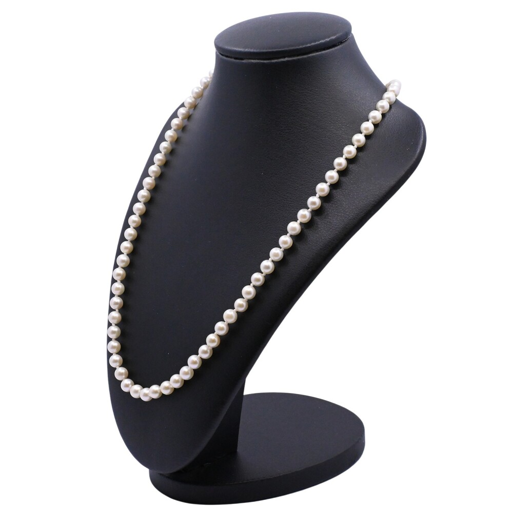 Collar de perlas de cultivo y broche oro 18 k blanco con brillantes. Collar de perlas de cultivo y broche oro 18 k blanco con brillantes.