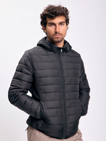 Campera capitoneada básica Negro