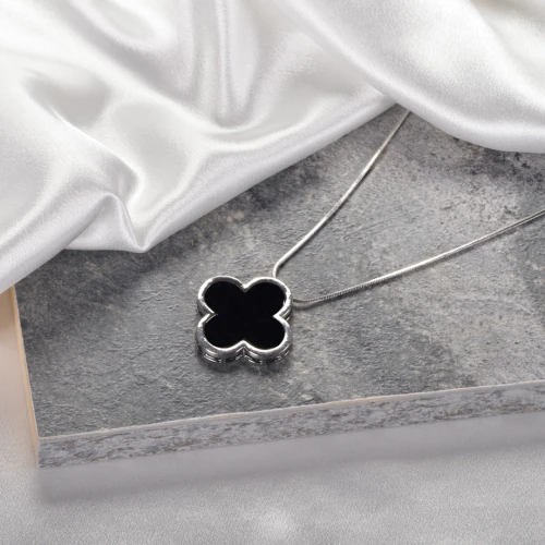 COLLAR EIREEN PLATEADO