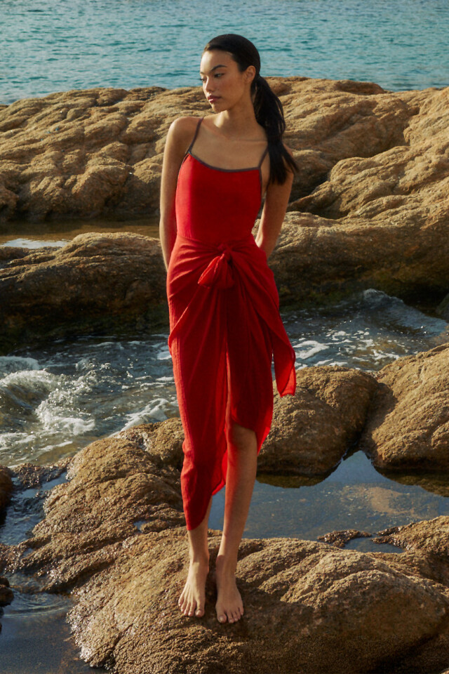 Malla Mallorca con vivos en contraste rojo