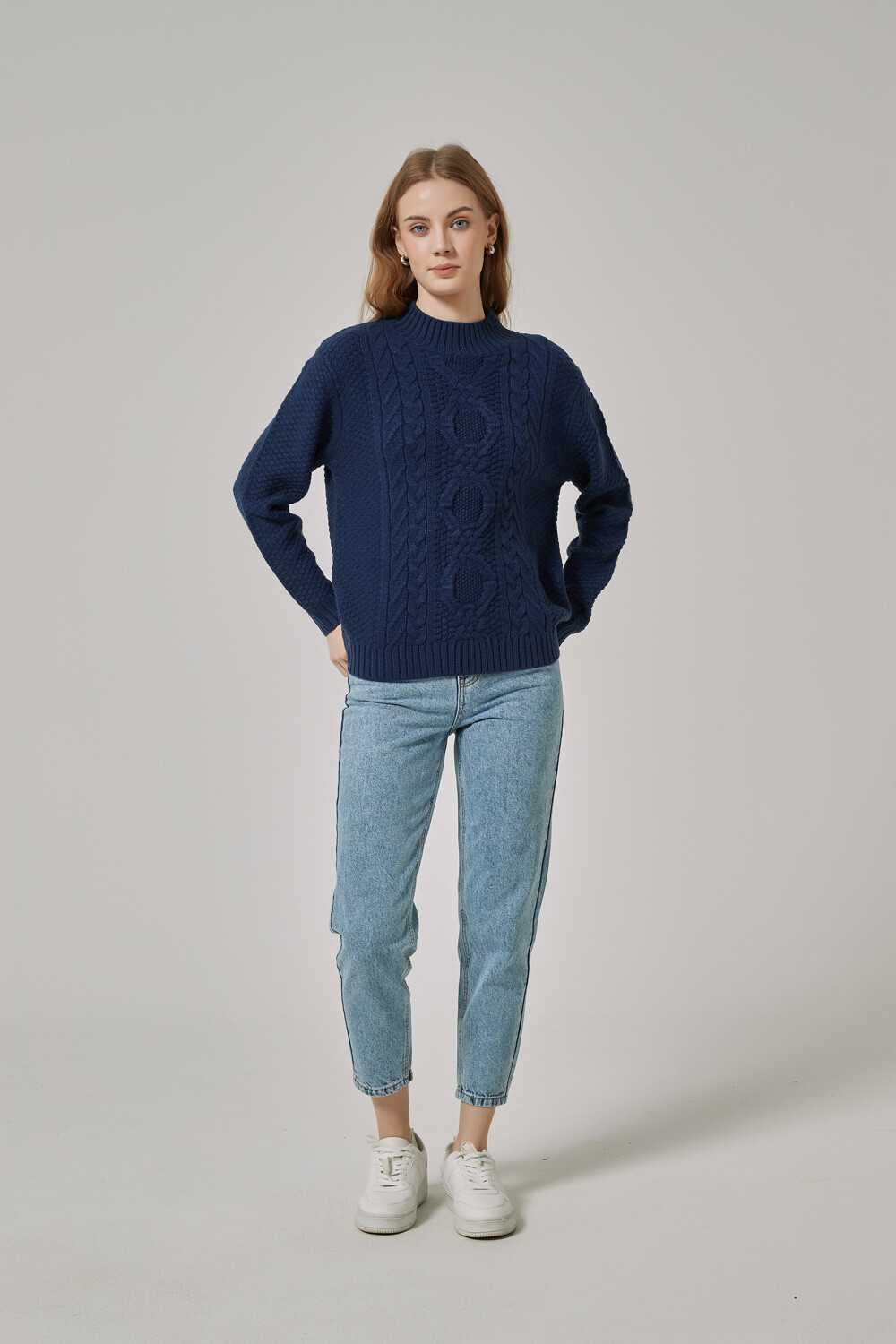 Sweater Aburi Azul Marino