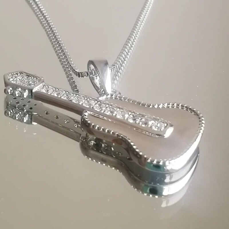 Conjunto de plata 925, dije Guitarra Conjunto de plata 925, dije Guitarra