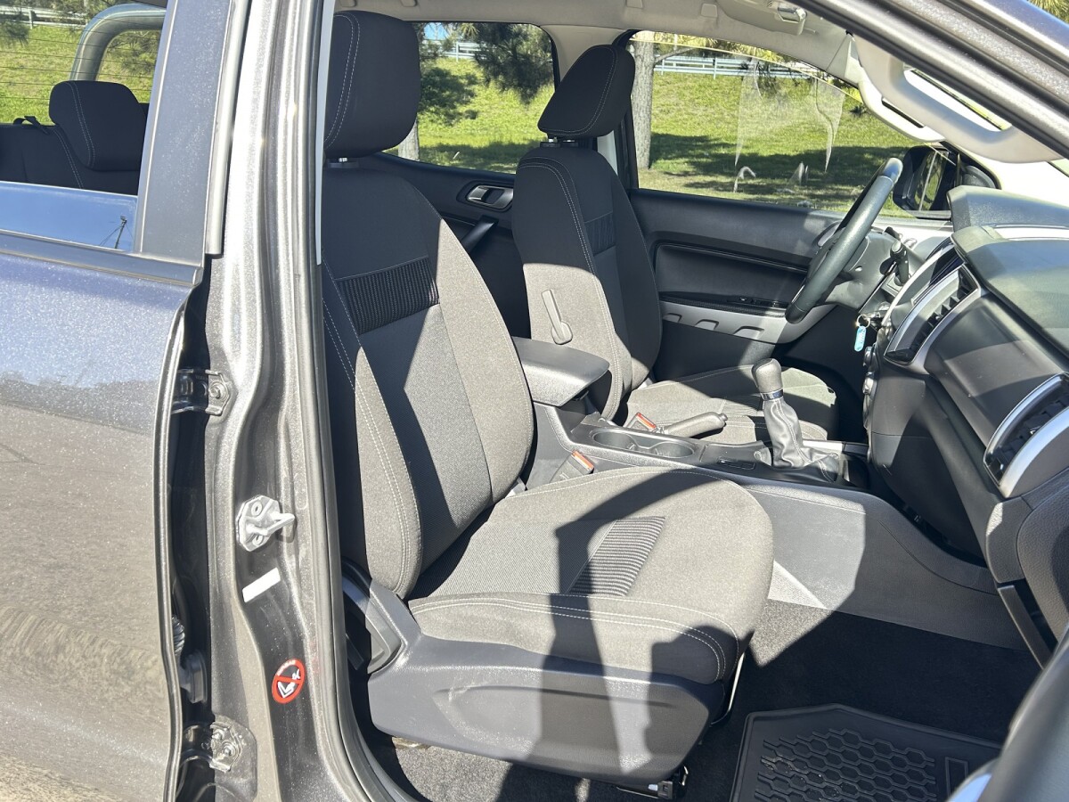 Ford Ranger XLT 2.5 EXCELENTE ESTADO! | Permuta / Financia Ford Ranger XLT 2.5 EXCELENTE ESTADO! | Permuta / Financia