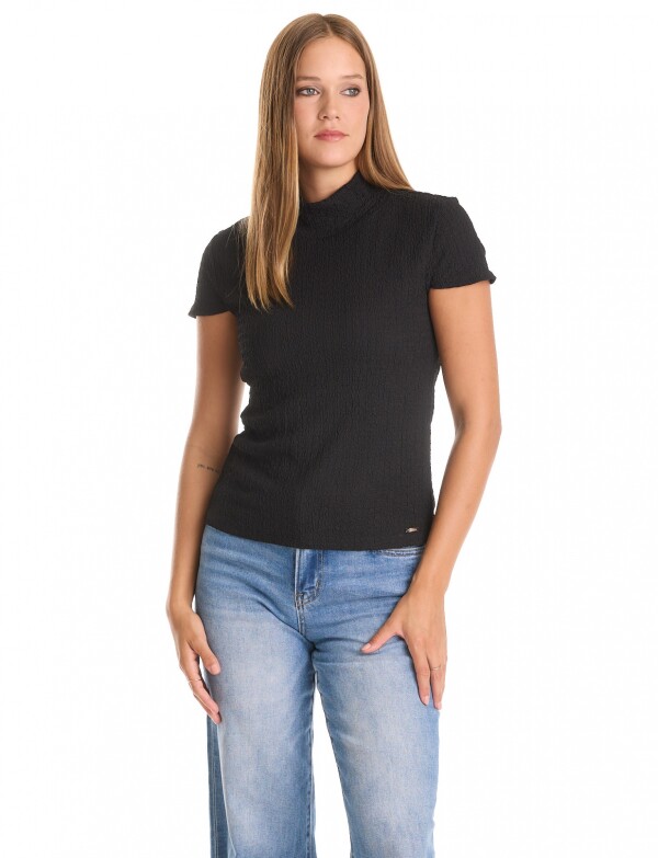 Remera Mock Neck NEGRO