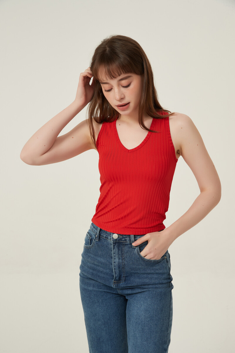 Musculosa Roshkov - Rojo Coral 