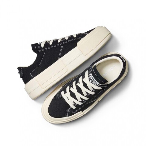 CONVERSE CHUCK TAYLOR ALL STAR CRUISE Black White