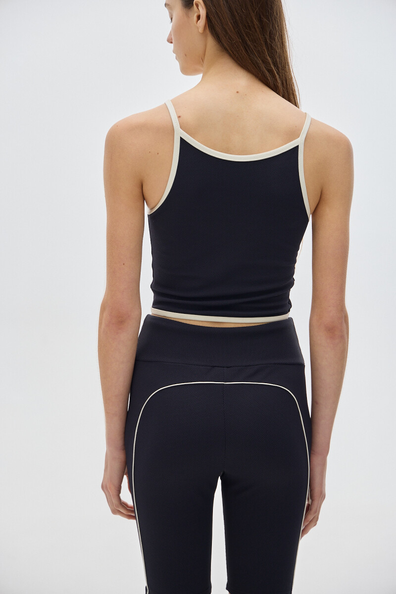 Top Racer Black