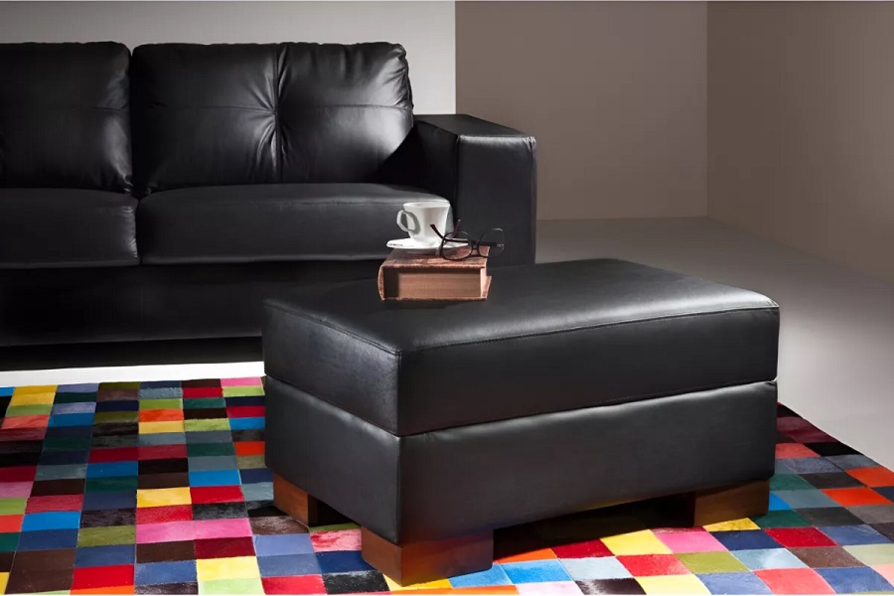 PUFF DOMINI OTTOMAN - 100% CUERO - NEGRO 