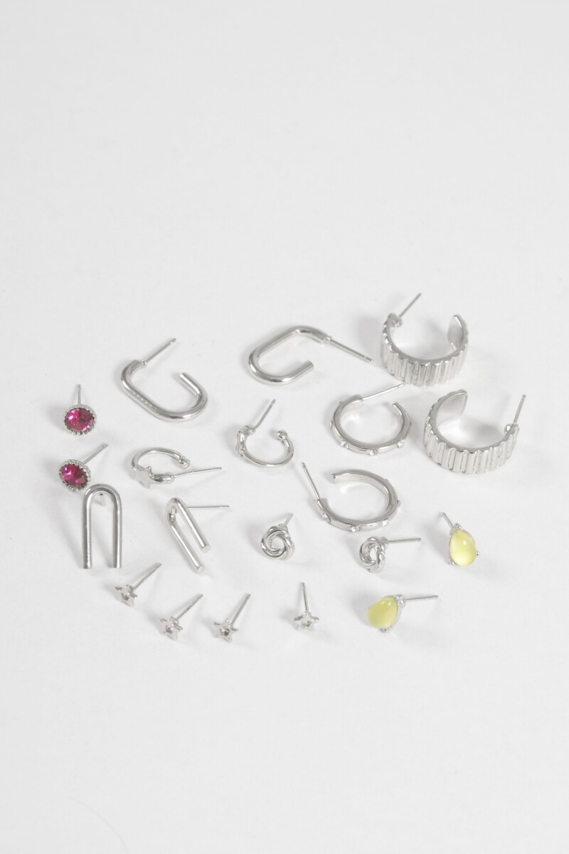 Set de 10 pins variados plateado