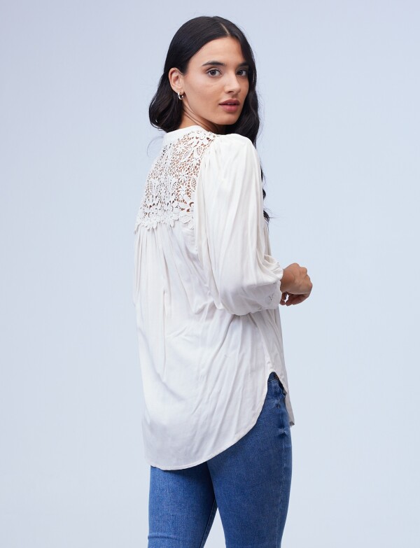 Blusa Crochet BEIGE CLARO