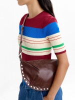Bolso De Hombro Con Tachuelas marron