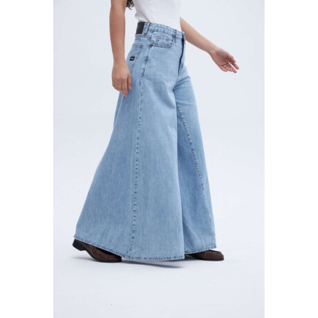 Jean Adela Light Blue 26