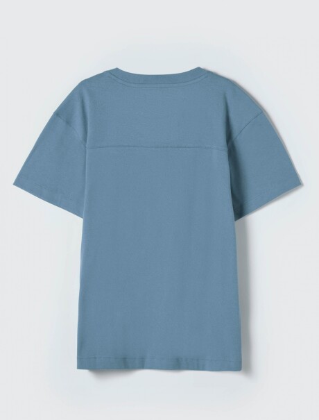 CAMISETA INFANTIL CON CUELLO AZUL