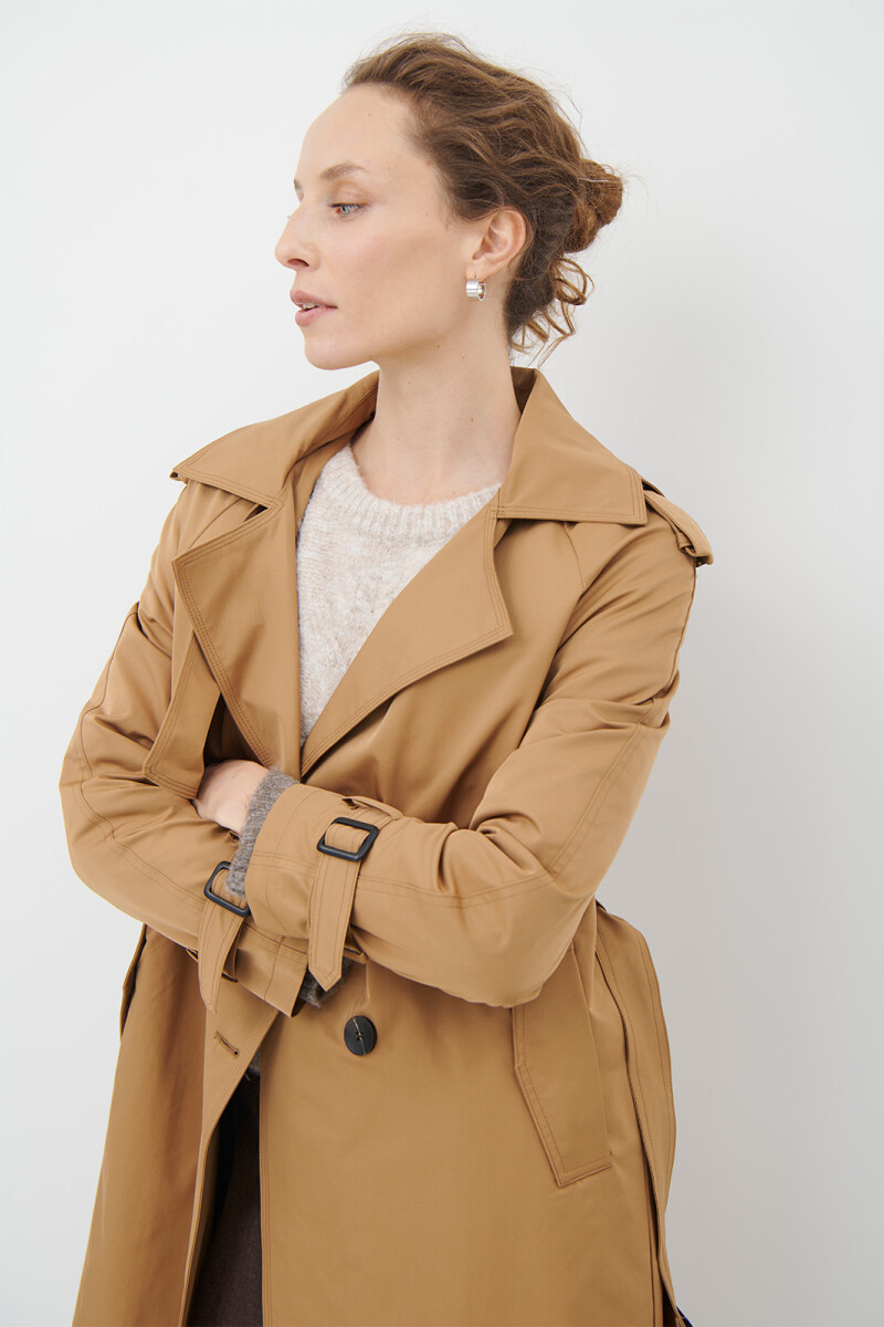 TRENCH CAPUCHA LARGA CAMEL