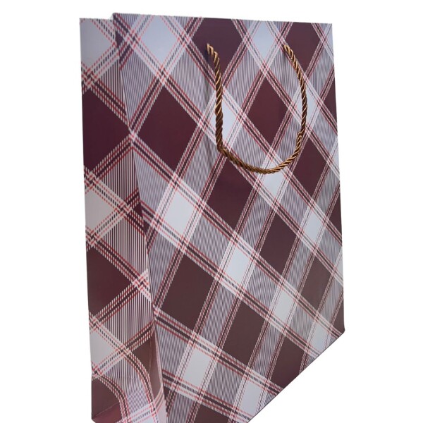 BOLSO DE REGALO CON DISEÑO ELEGANTE • 32x26cm BOLSO DE REGALO CON DISEÑO ELEGANTE • 32x26cm