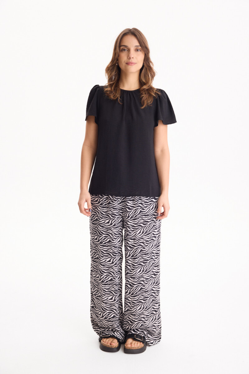 Blusa Menphis Negro