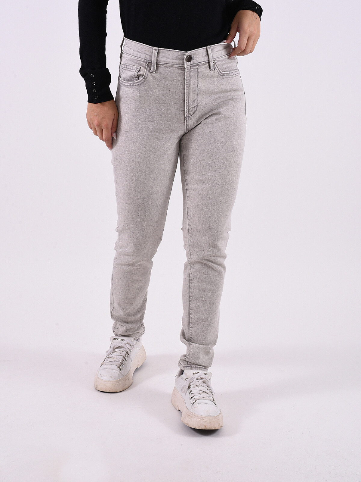 JEAN LOLA SKINNY GRIS — Guapa