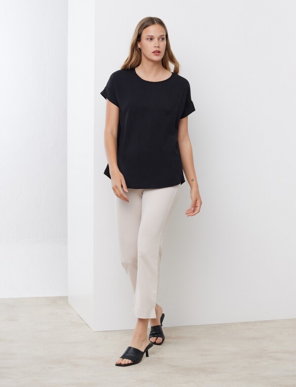 Blusa Solid NEGRO