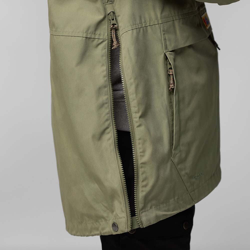 Casaca Fjallraven Vardag Anorak W Mujer Bordeaux Red