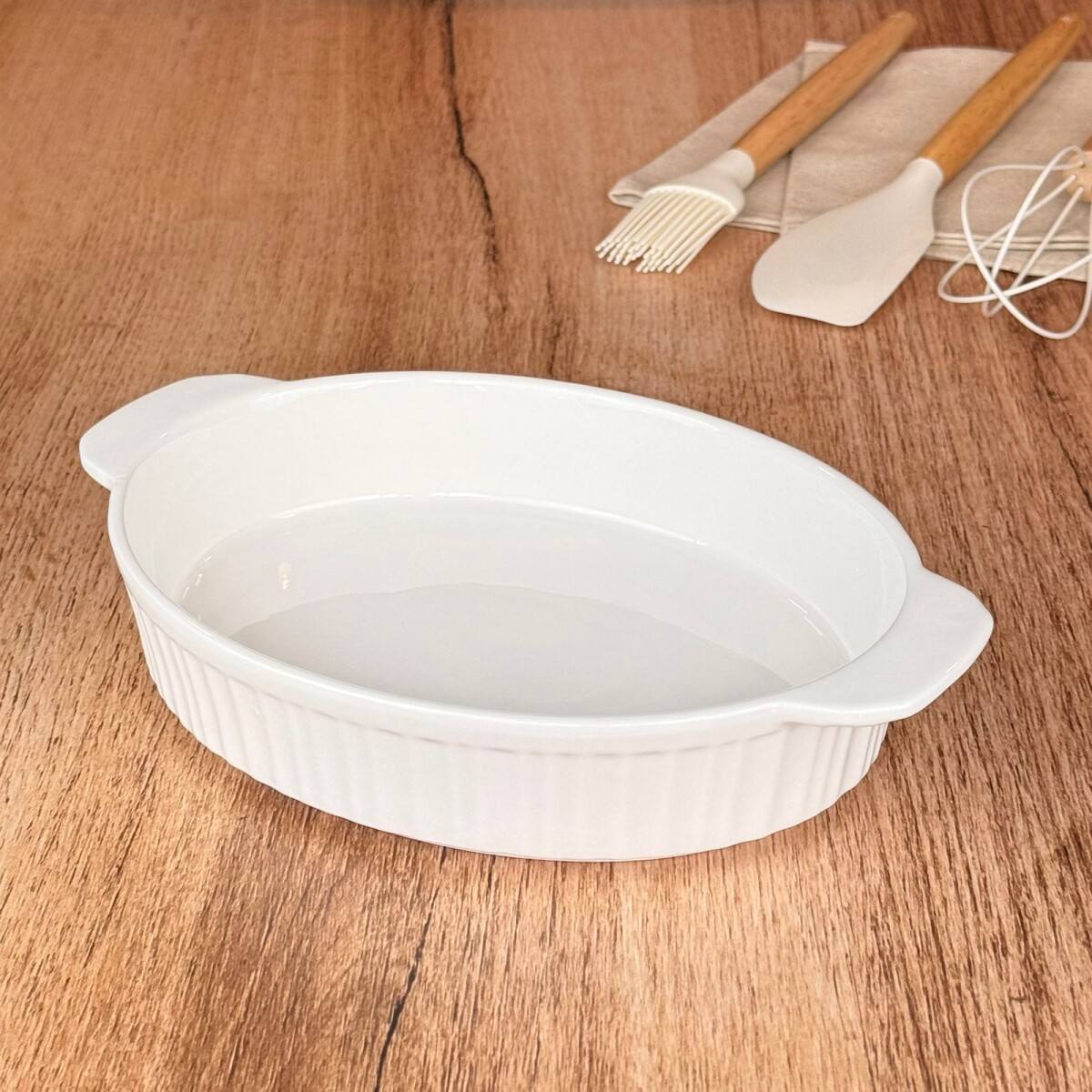 Fuente de Cerámica Oval Blanca con Asas 25cm x 16cm x 4.5cm 