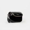 Bandolera Soft En Cuero Charol Arrugado Negro