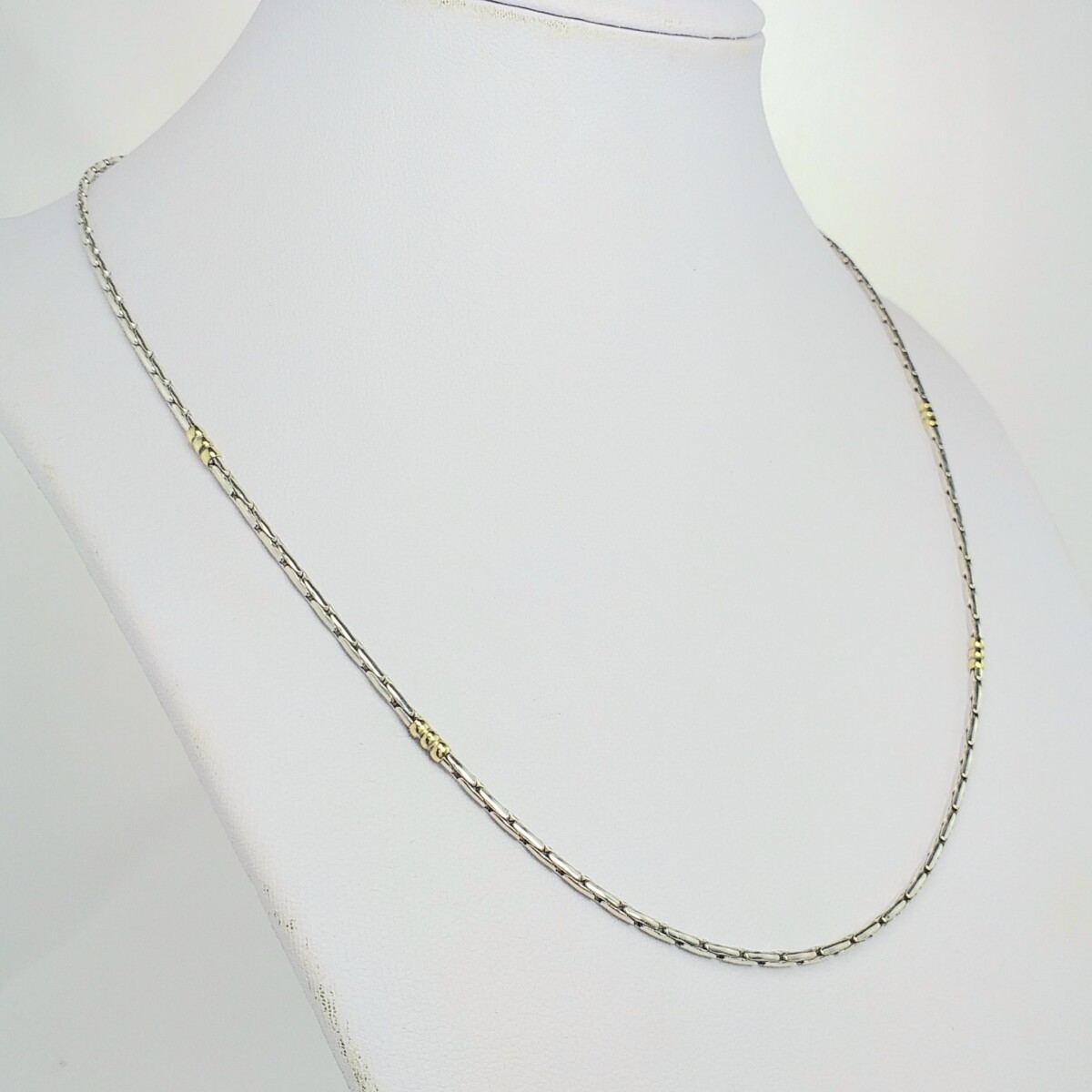 Gargantilla de plata 925 con detalles de doublé en oro 18 ktes, 40cm.. 