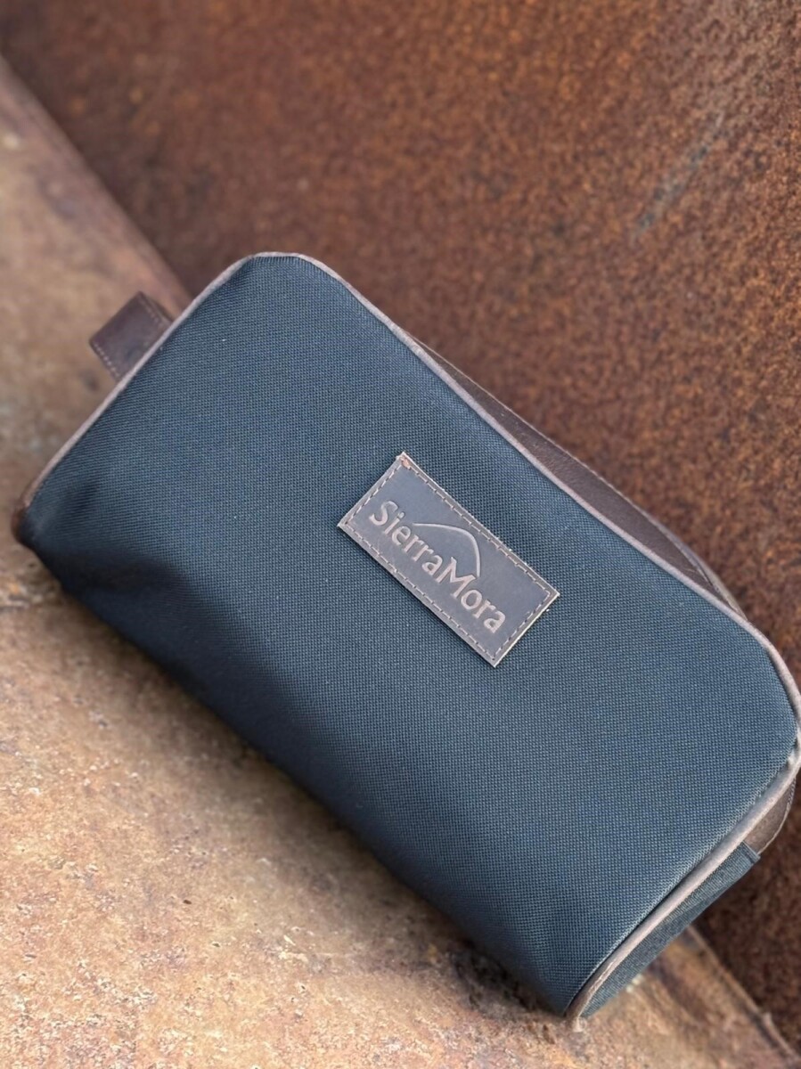 Necessaire Sport - Chocolate / Negro 