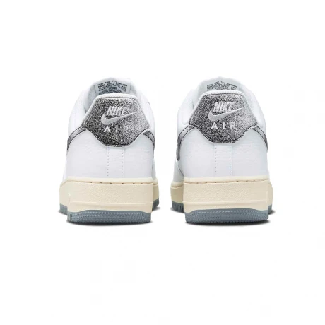 NIKE AIR FORCE 1 07 LX White