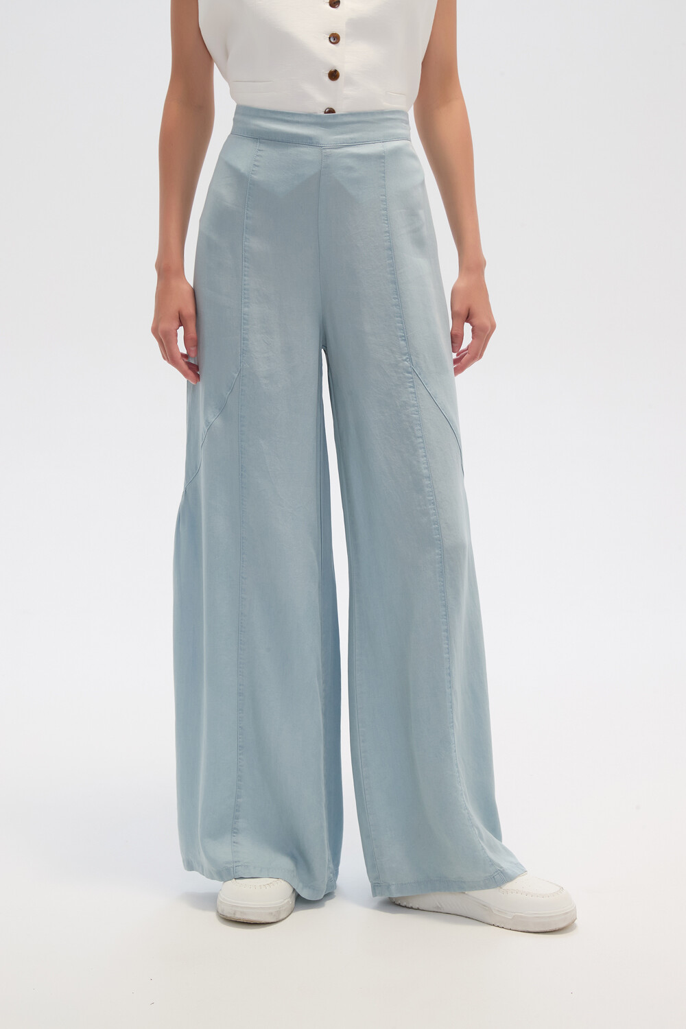 Pantalon Dismina Celeste Claro