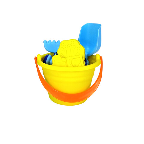 3X2 OUTLET Balde con regadera y accesorios de playa 3x2 Outlet Balde Con Regadera Y Accesorios De Playa