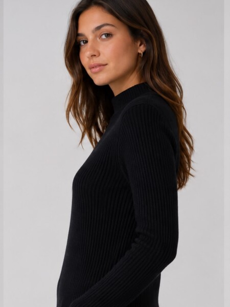 POLERA SLOWLY 915 NEGRO