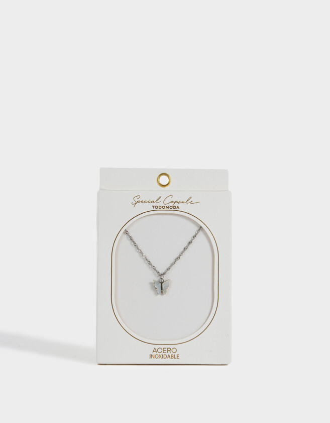 Cadena Corta con Dije Premium Gold Cadena Corta Con Dije Mariposa - Plateado