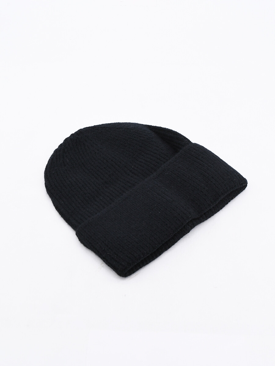 GORRO QUITO - NEGRO 