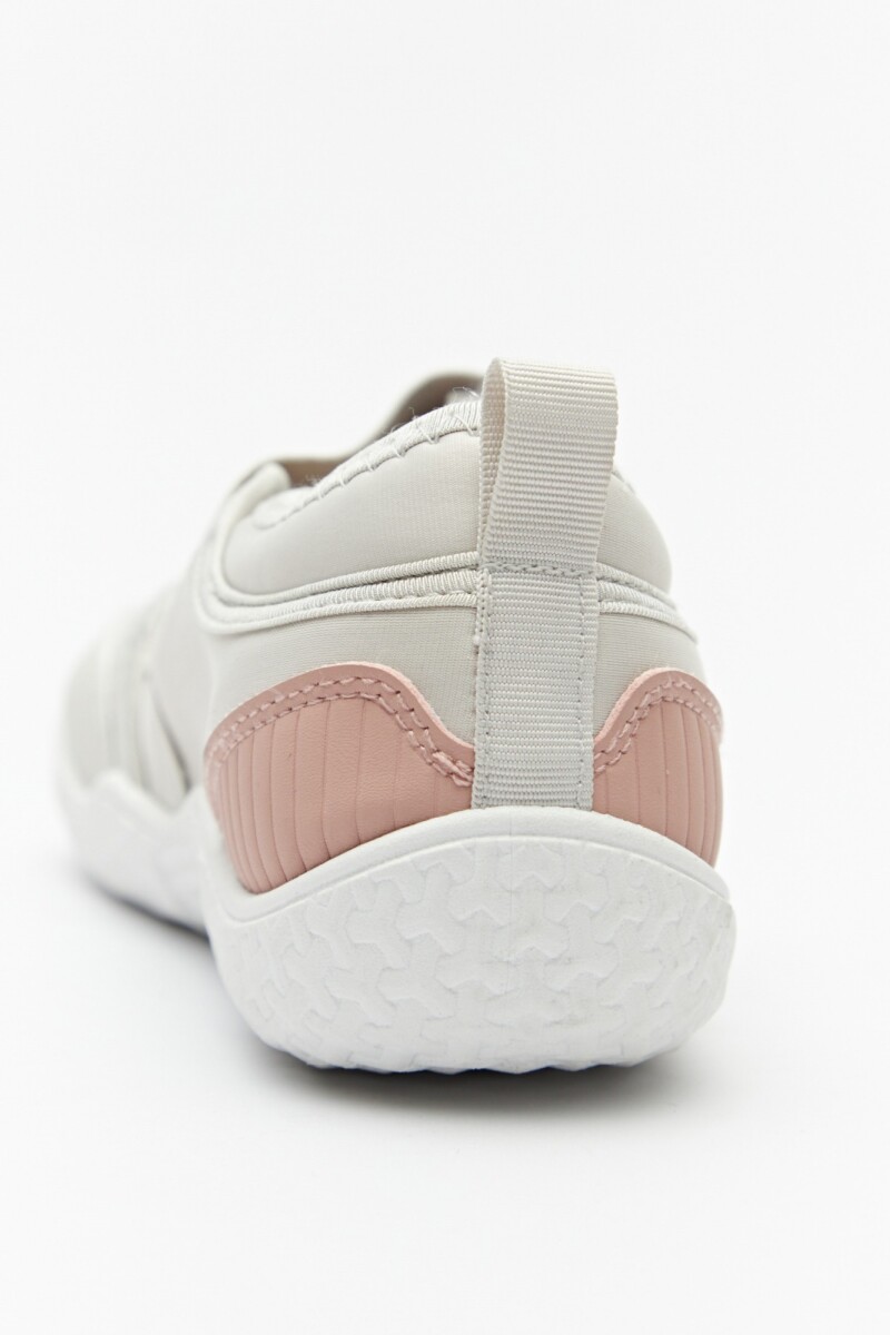 ZAPATILLA COMFINA Gris Claro