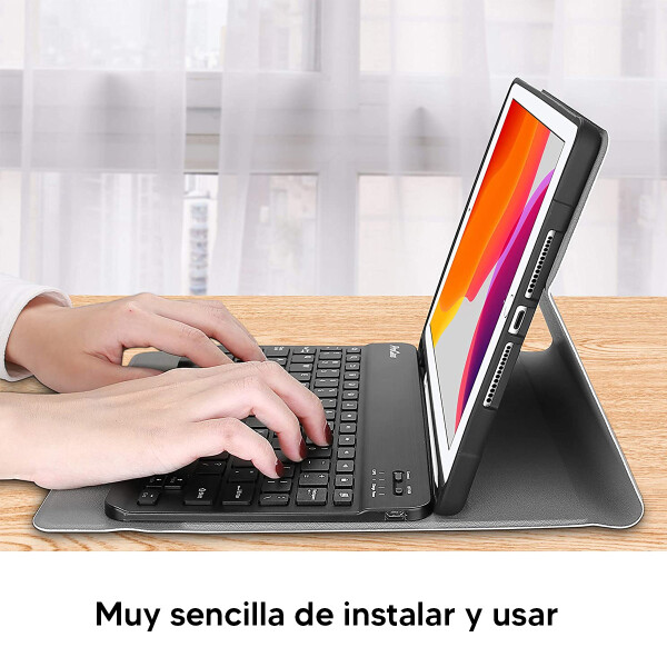 Tablet Intouch Con Teclado Y Mouse 3g Dual Sim 10" 32 Gb TABLET INTOUCH 10 Q32T/Q332T ESTUCHE BK