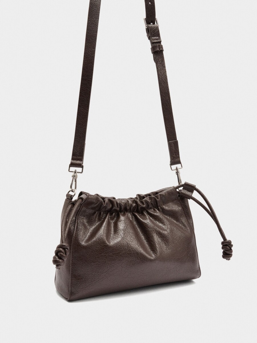 Bolso Bandolera Con Fruncido marron